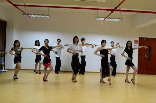 景县成人舞蹈班视频,成人舞蹈班风采展示