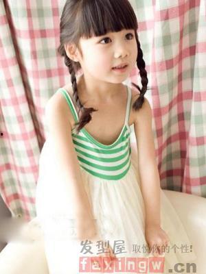 成人发型的小视频,揭秘成人发型小视频中的流行趋势